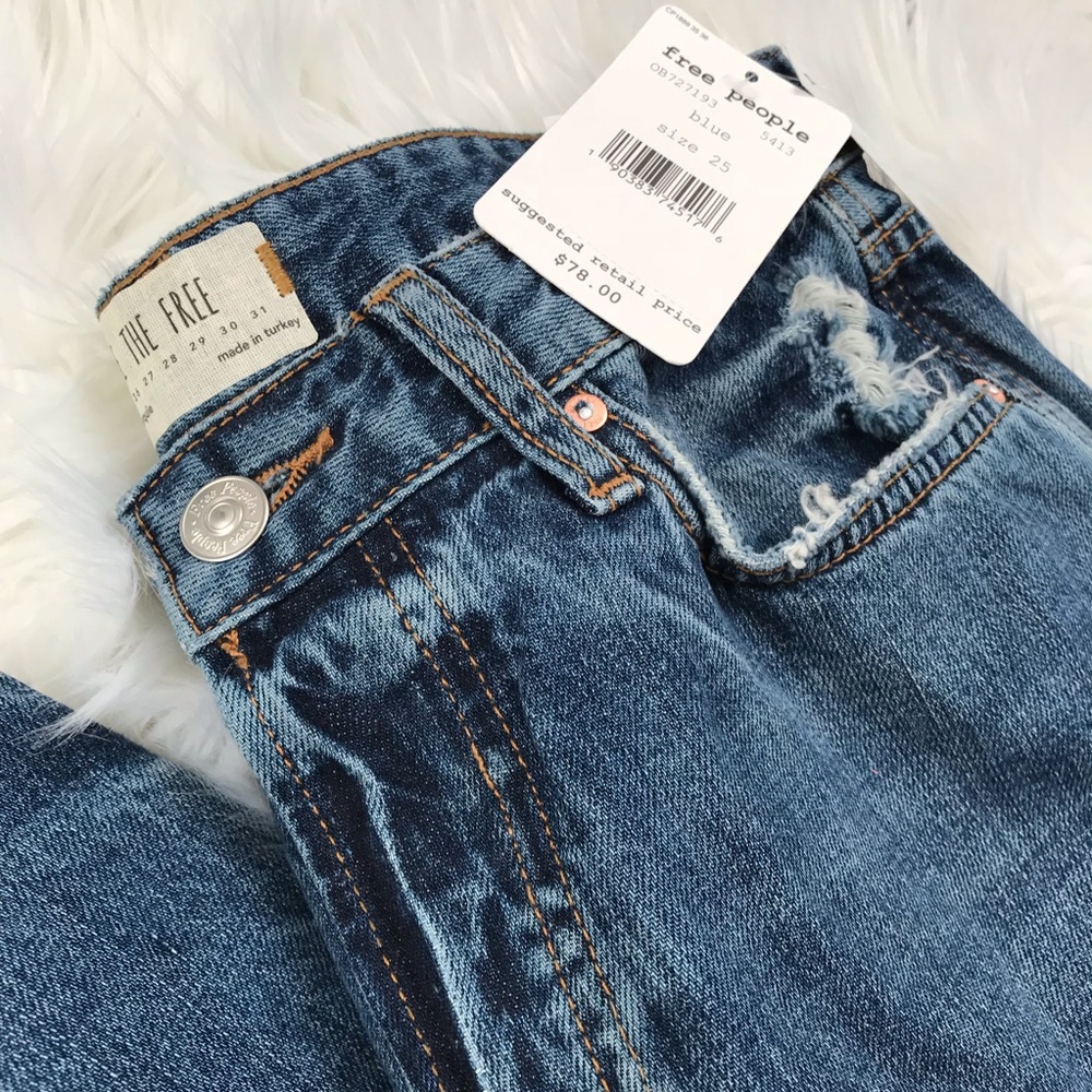FREE PEOPLE slim boyfriend jeans